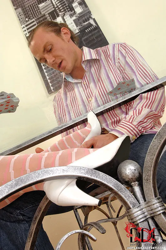 DDF 'Sweet Satin Feet' starring Satin Bloom (Photo 4)