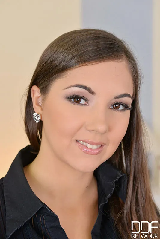 DDF 'Stems And Bottoms' starring Jay Dee (Photo 1)